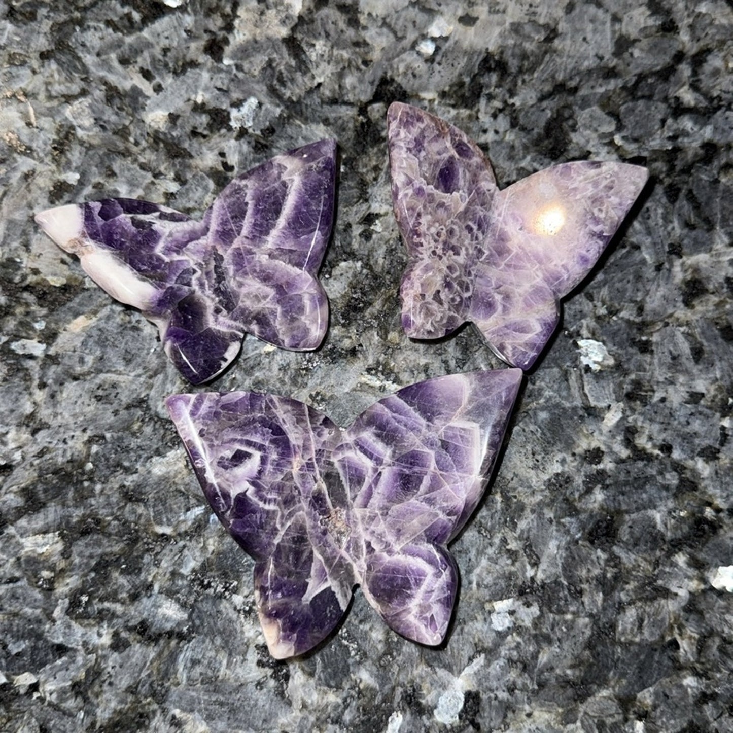 Dream Amethyst Butterfly Set of 3 - Sphere holder π¦