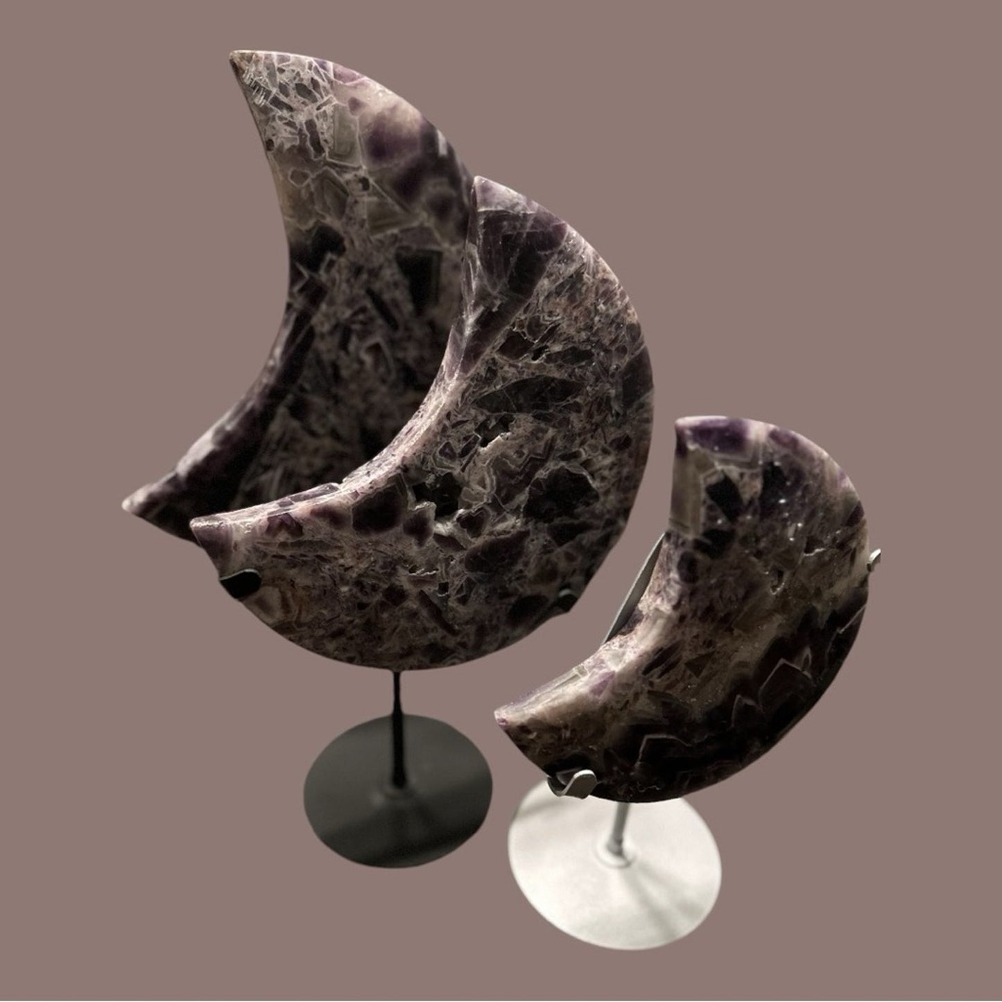 Chevron Dream Amethyst Crescent Moon plate - CHAMYMOON-LRG 123MM 1331g