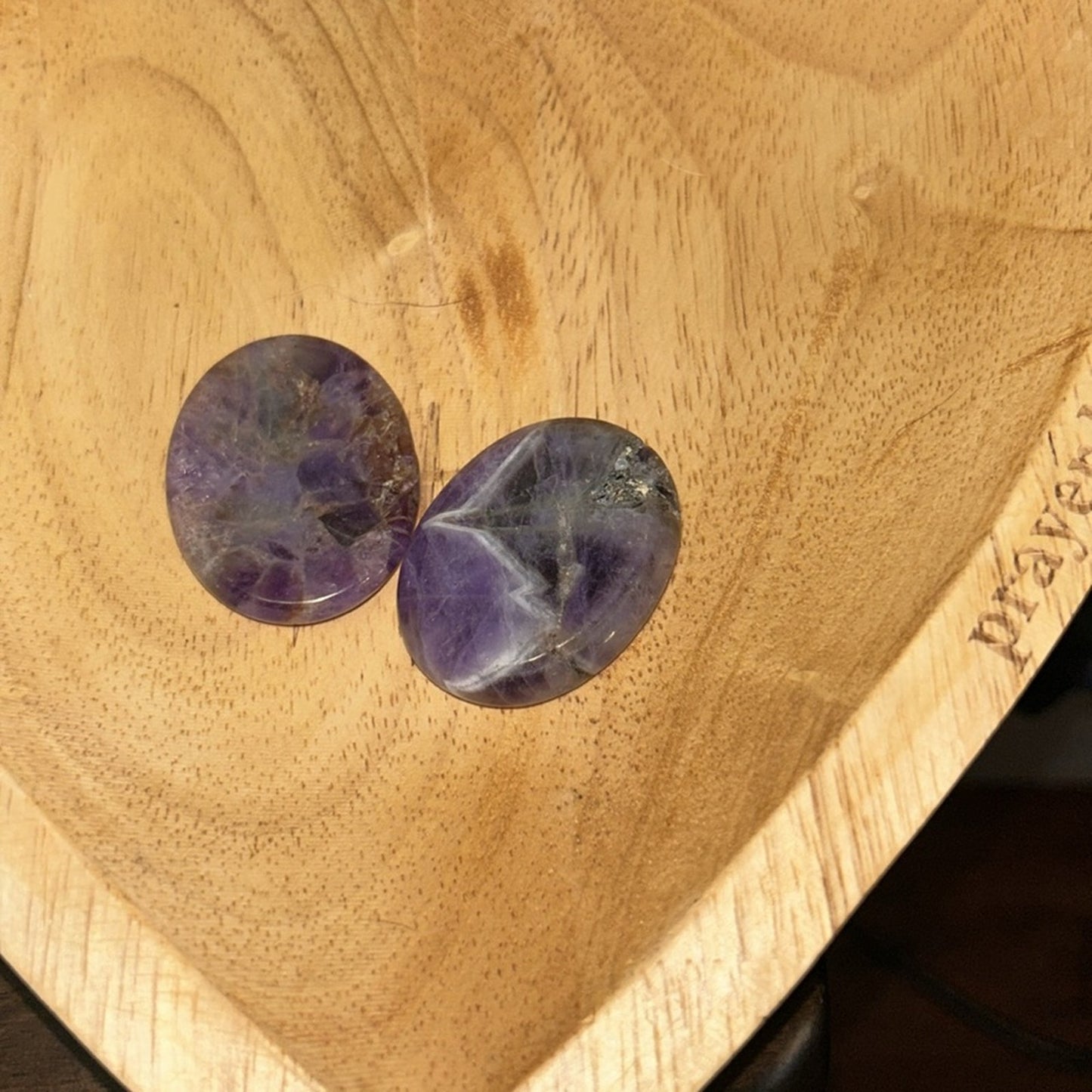 Chevron Dream Amethyst Worry stone set - DRAMYWRYSET-002