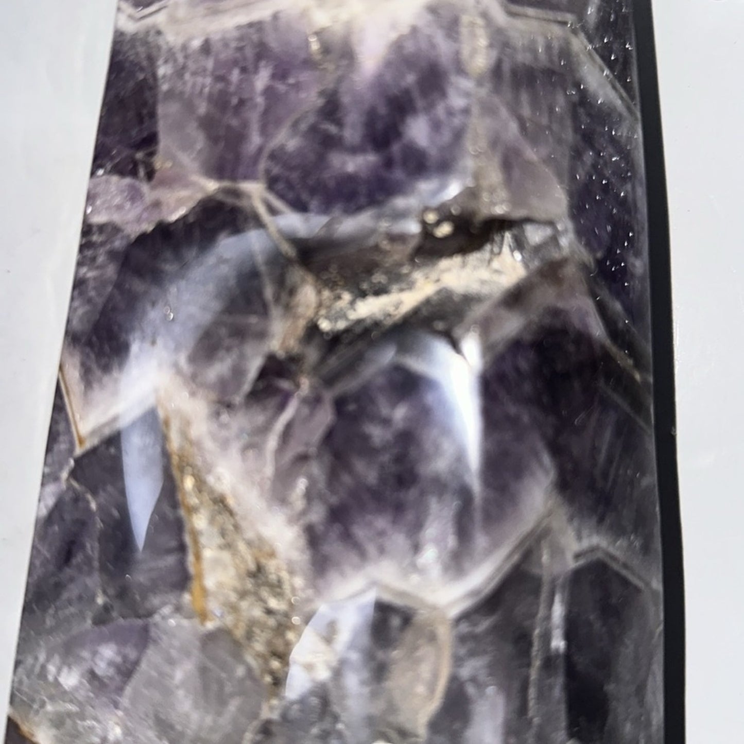 Chevron Amethyst Large Tower - CHAMYTWR-003 3lbs 135MM