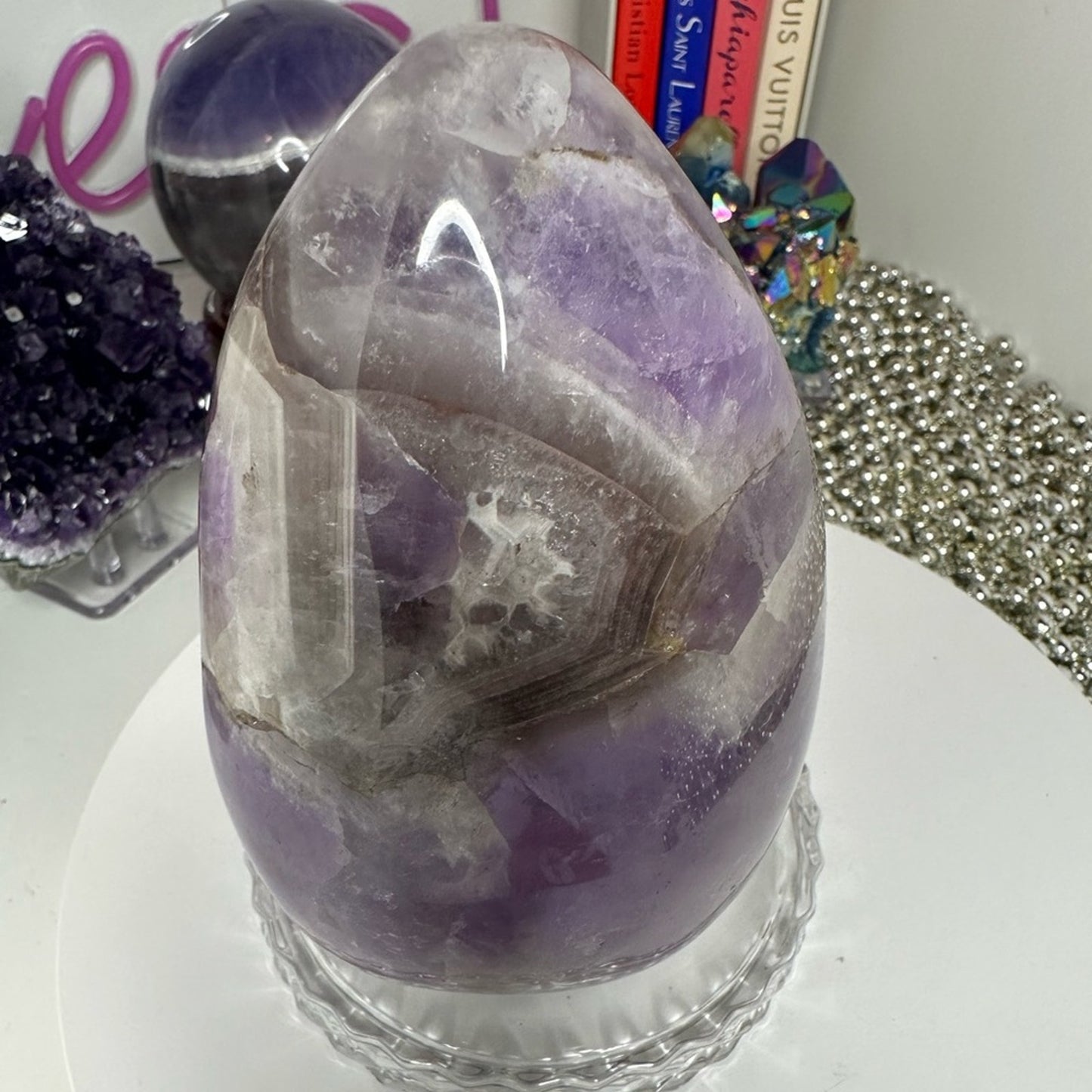 Chevron Amethyst Large Mountain - CHAMYMTNLRG-001