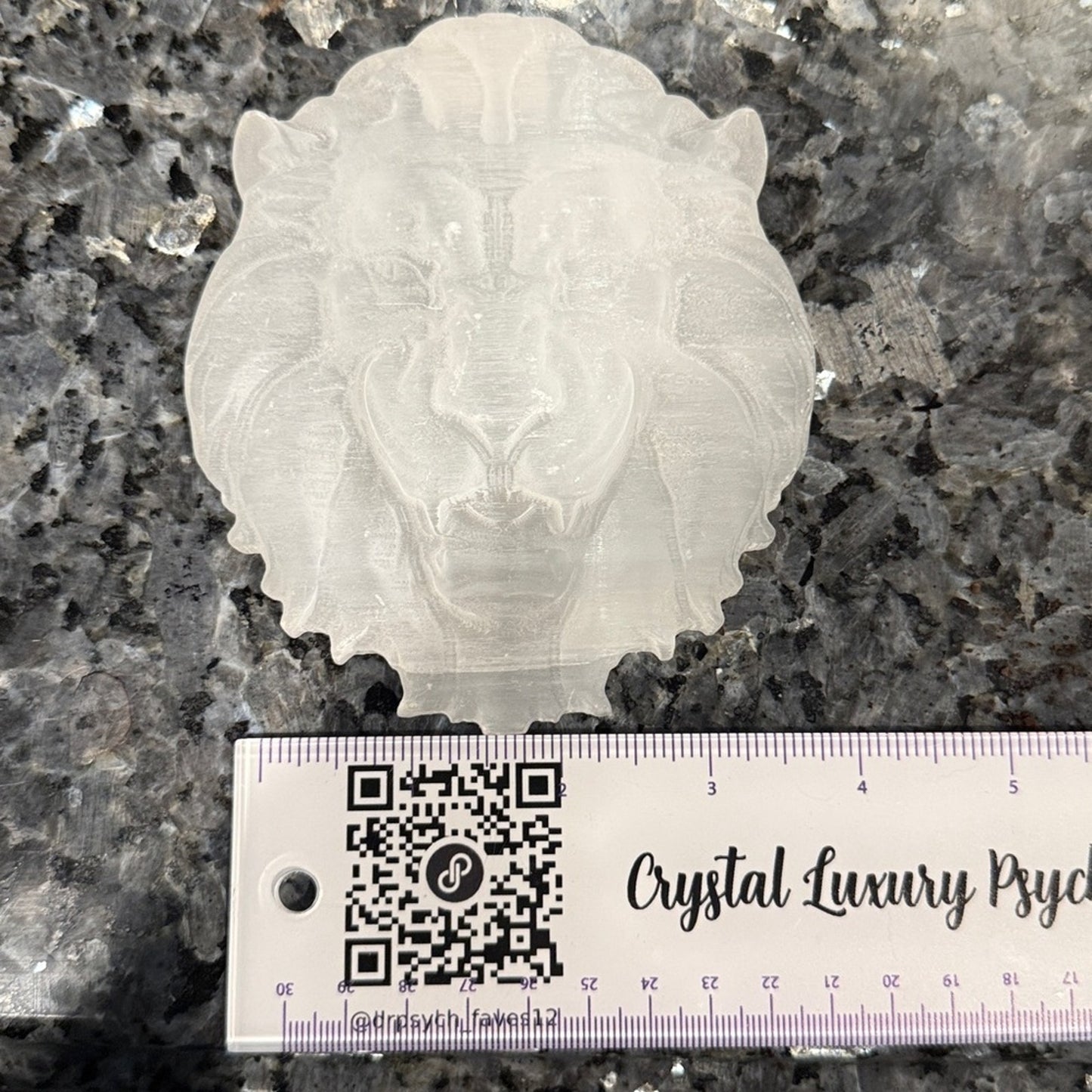 Satin Spar White Lion Head Crystal Carving