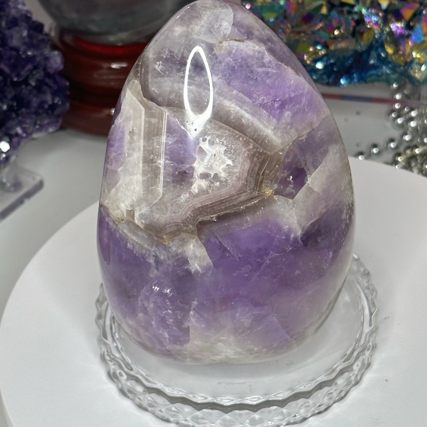 Chevron Amethyst Large Mountain - CHAMYMTNLRG-001