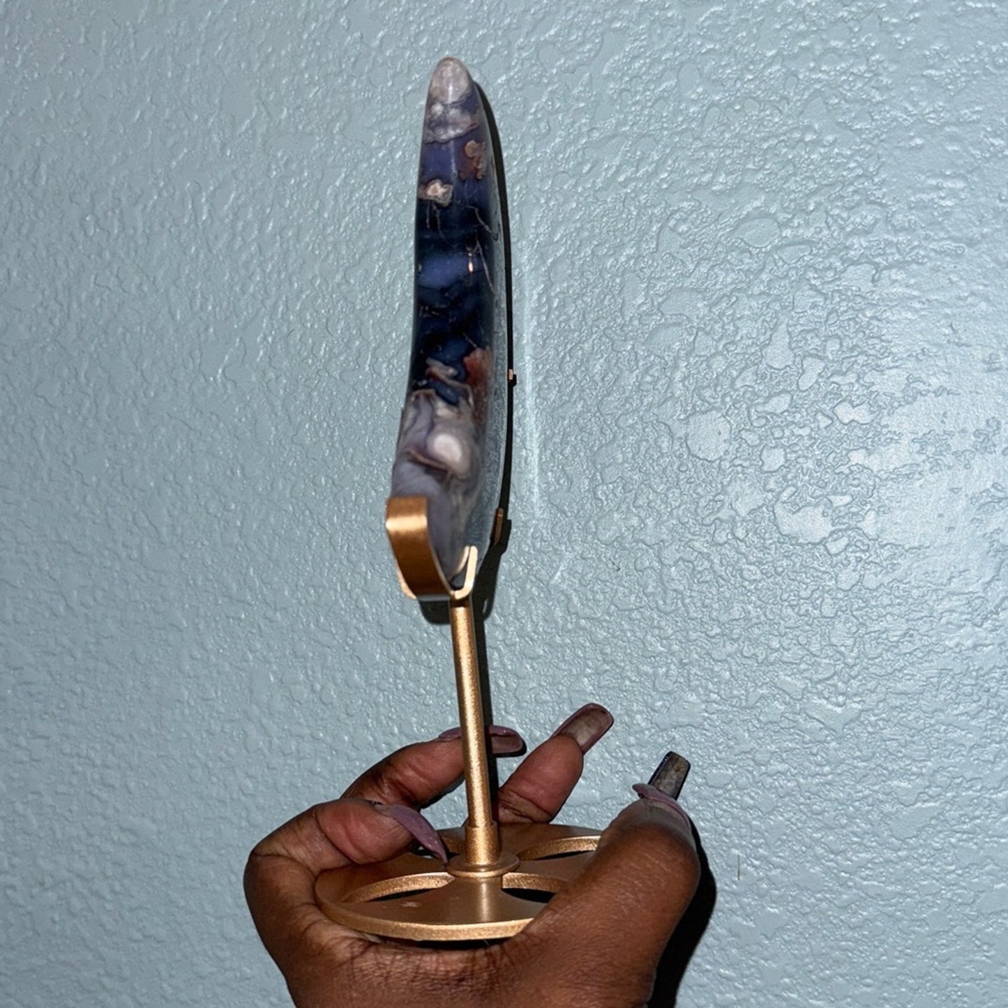 Blue Flower Agate Crescent moon and Stand - BLUEFLWTAGTMOON-001