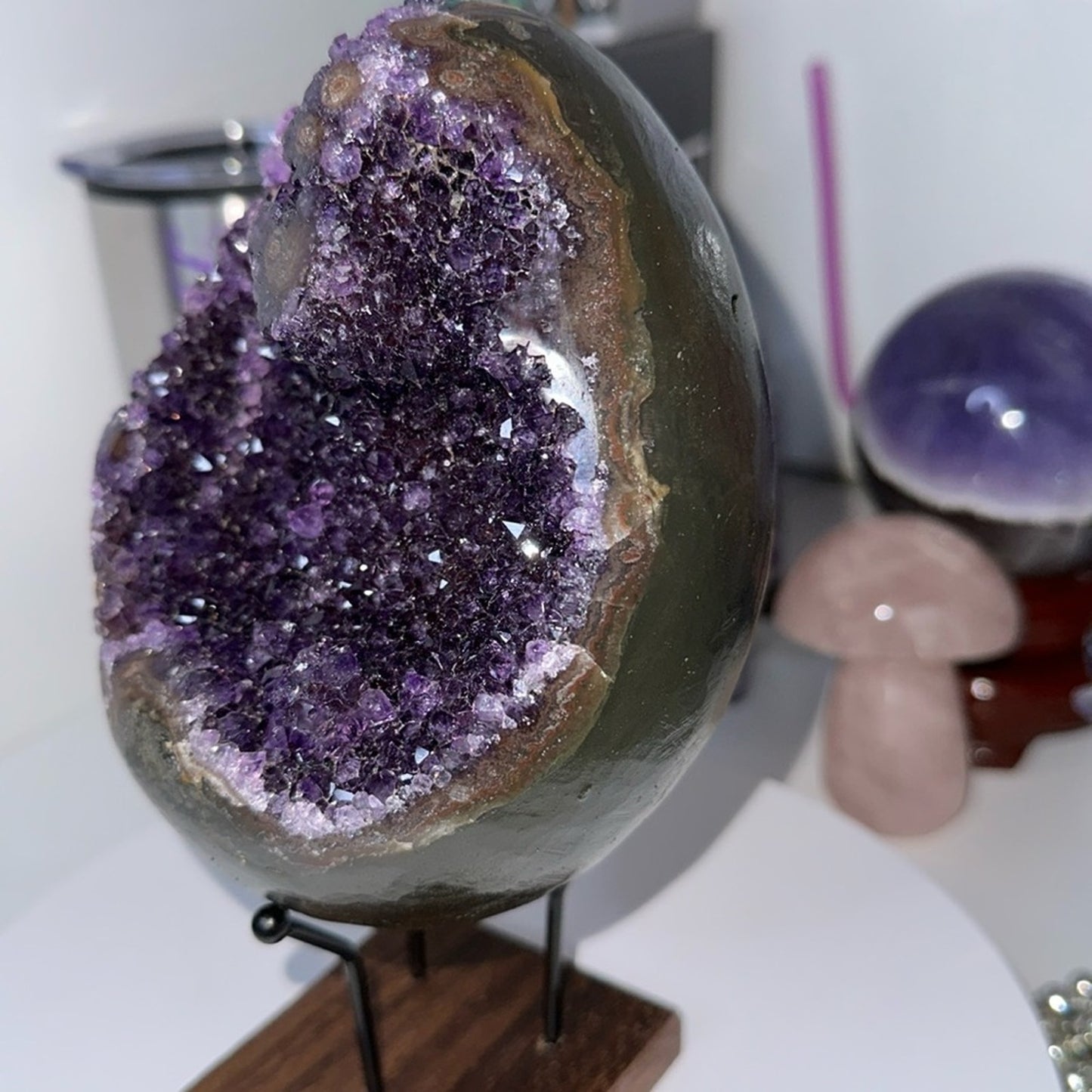 Amethyst Raw Freeform Egg Dinosaur  - DRUZYAMYEGGEYE-001 135MM