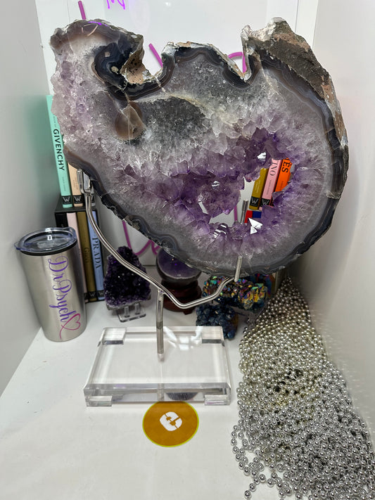 Amethyst Large Point Portal AMYPTLSTAND-001