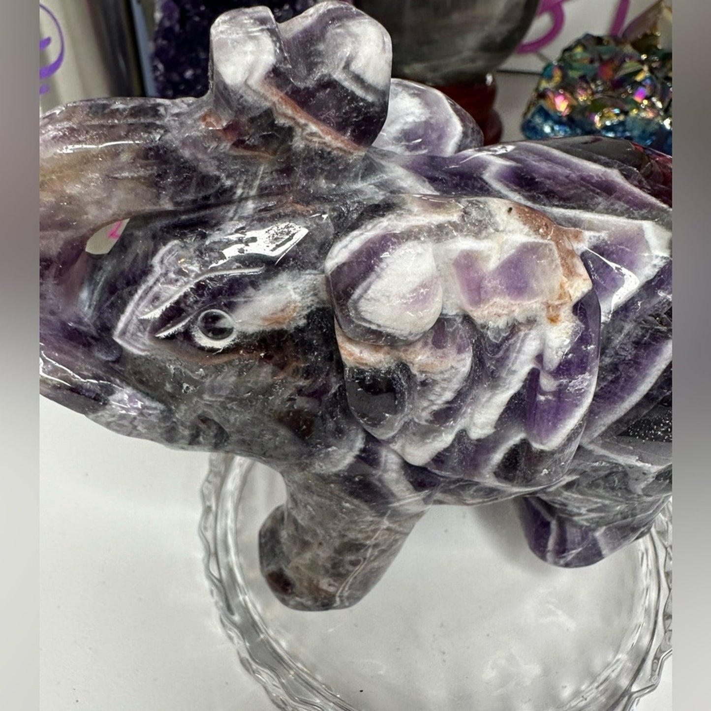 Chevron Dream Amethyst Elephant Momma and Baby Carving - CHAMYELPCRV001 (set)