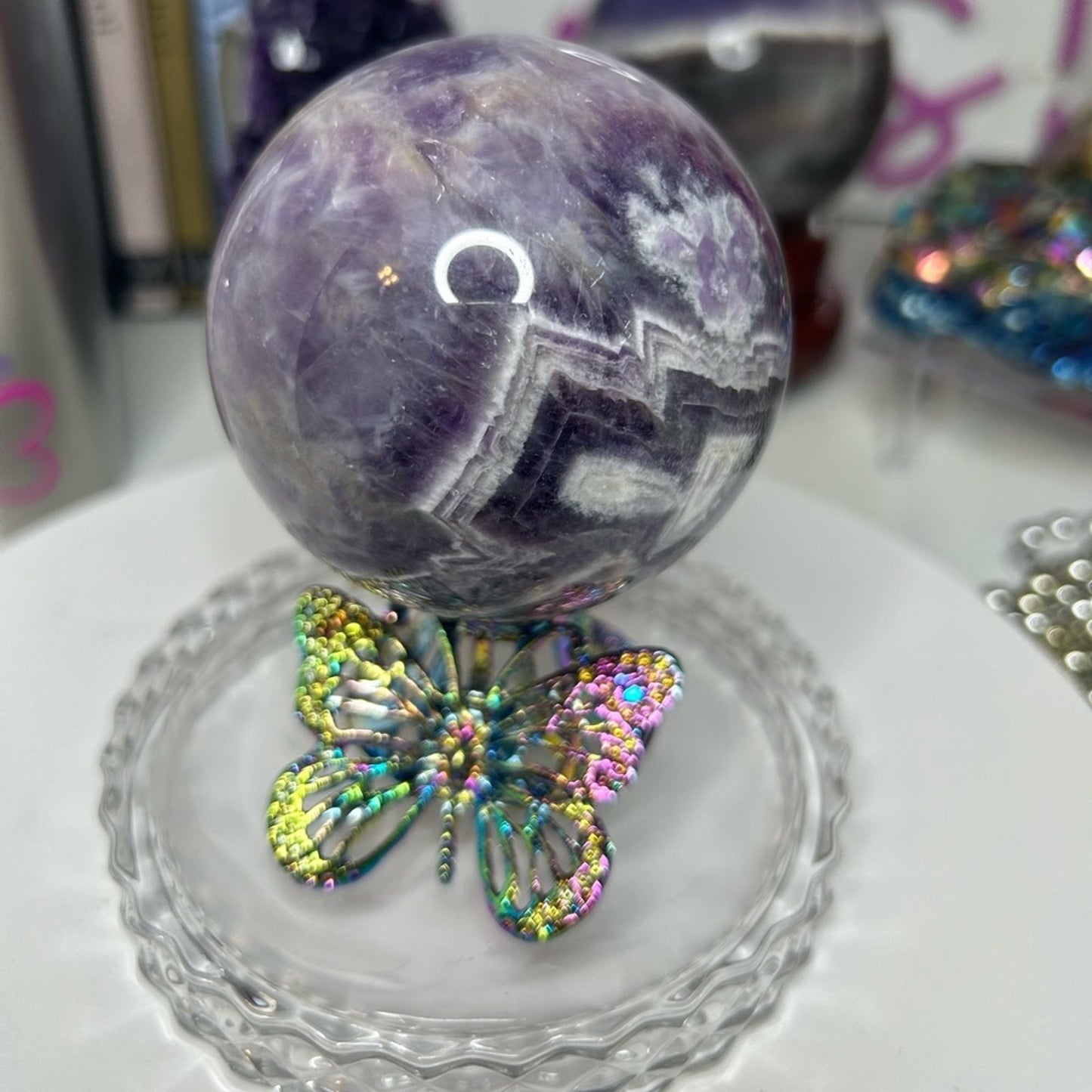 Dream Chevron Amethyst Sphere 71MM CHAMYSPH-001